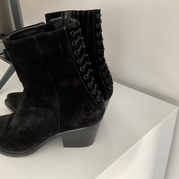 Barbara Bui black suede western lace-back boot size 39/9 - Picture 2 of 7